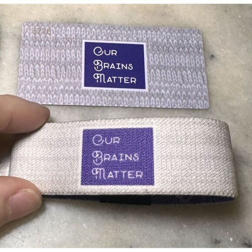 Zox Our Brains Matter Reversible Band Bracelet Size Medium With Card